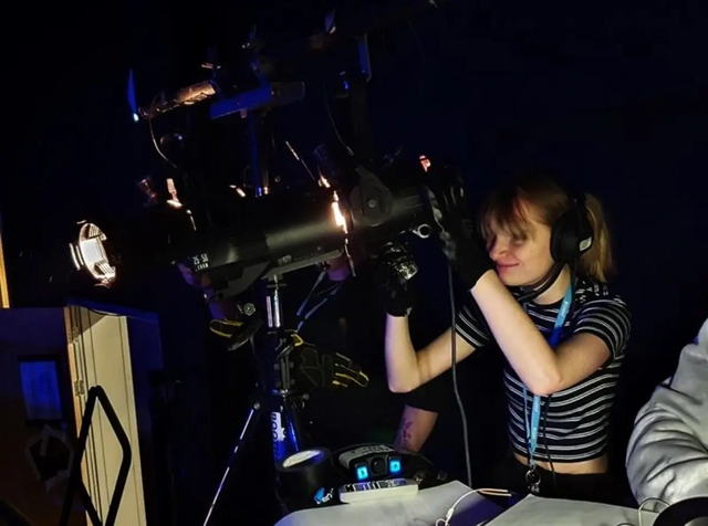 Student operating performance lighting